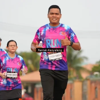 Runner Photo 7609658