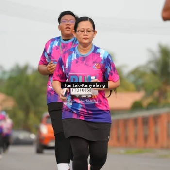 Runner Photo 7609663