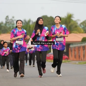 Runner Photo 7609673