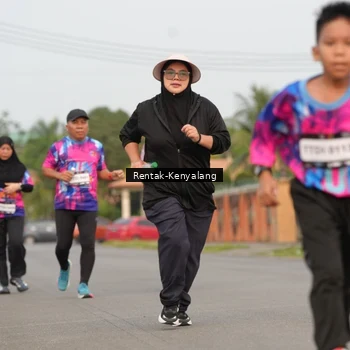 Runner Photo 7609681