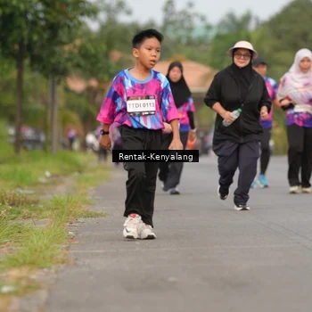 Runner Photo 7609682