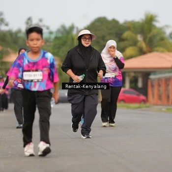 Runner Photo 7609686