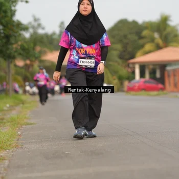 Runner Photo 7609691