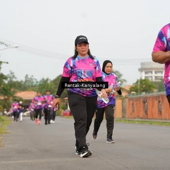 Runner Photo 7609699