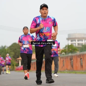 Runner Photo 7609706