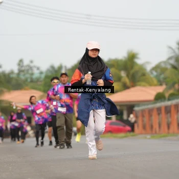 Runner Photo 7609707