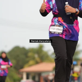 Runner Photo 7609726