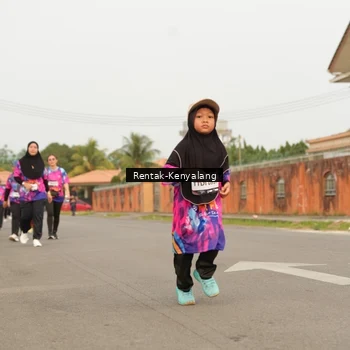 Runner Photo 7609748