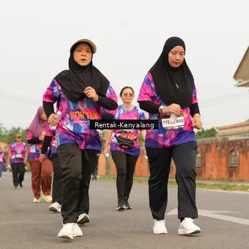 Runner Photo 7609758