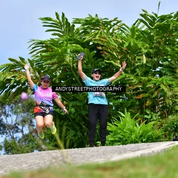 Runner Photo 7609785