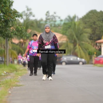 Runner Photo 7609804