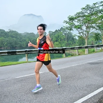 Runner Photo 7609815