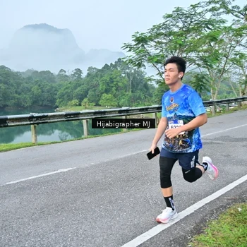 Runner Photo 7609823