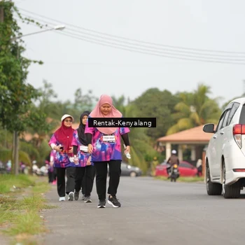 Runner Photo 7609836