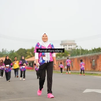 Runner Photo 7609849