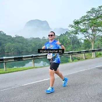 Runner Photo 7609860