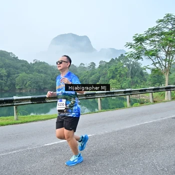 Runner Photo 7609863