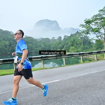 Runner Photo 7609865