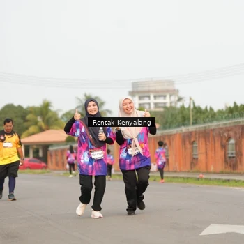 Runner Photo 7609870