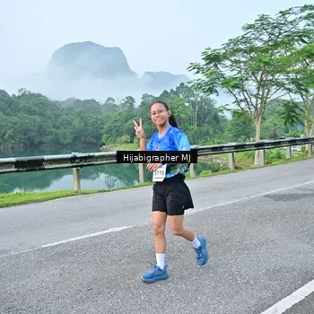 Runner Photo 7609876