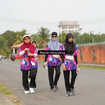 Runner Photo 7609880