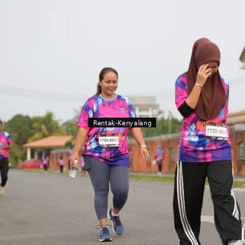 Runner Photo 7609885