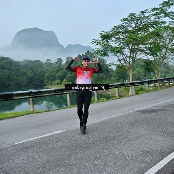 Runner Photo 7609893