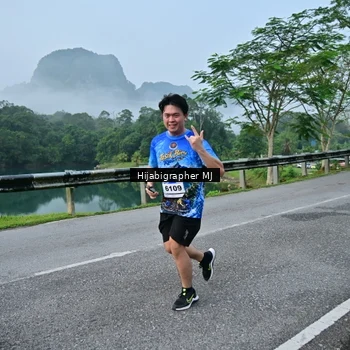 Runner Photo 7609906