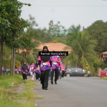 Runner Photo 7609914