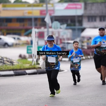 Runner Photo 7609920