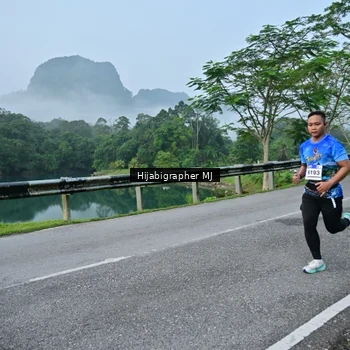Runner Photo 7609925