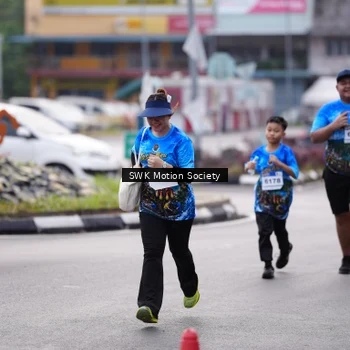 Runner Photo 7609928