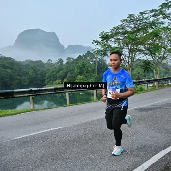 Runner Photo 7609929