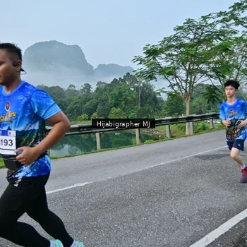 Runner Photo 7609932