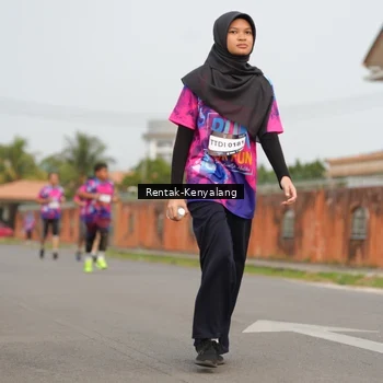 Runner Photo 7609933