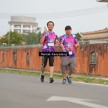 Runner Photo 7609936