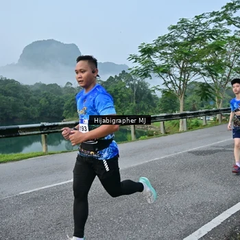 Runner Photo 7609938