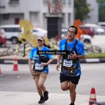 Runner Photo 7609940
