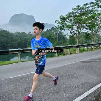Runner Photo 7609942