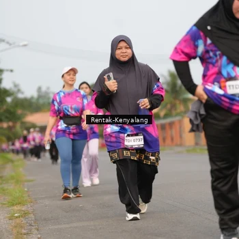 Runner Photo 7609944