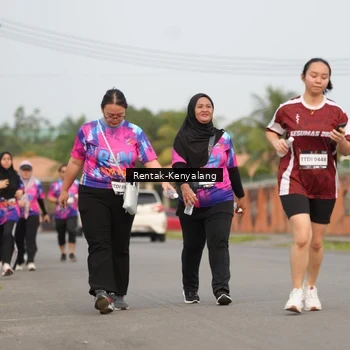 Runner Photo 7609965