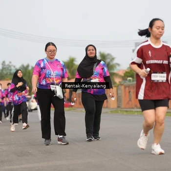 Runner Photo 7609969