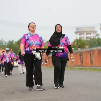 Runner Photo 7609972