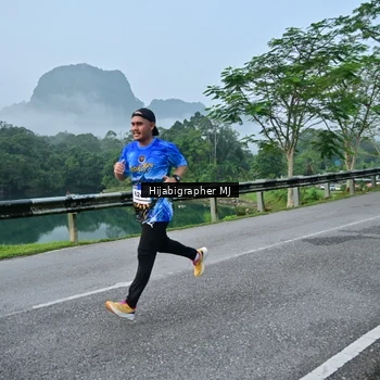 Runner Photo 7609976