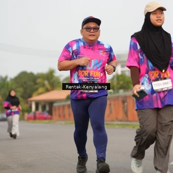 Runner Photo 7609992
