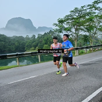 Runner Photo 7609998