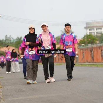 Runner Photo 7610003