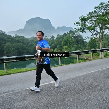 Runner Photo 7610068