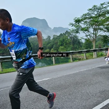 Runner Photo 7610095
