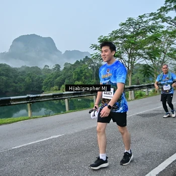 Runner Photo 7610100